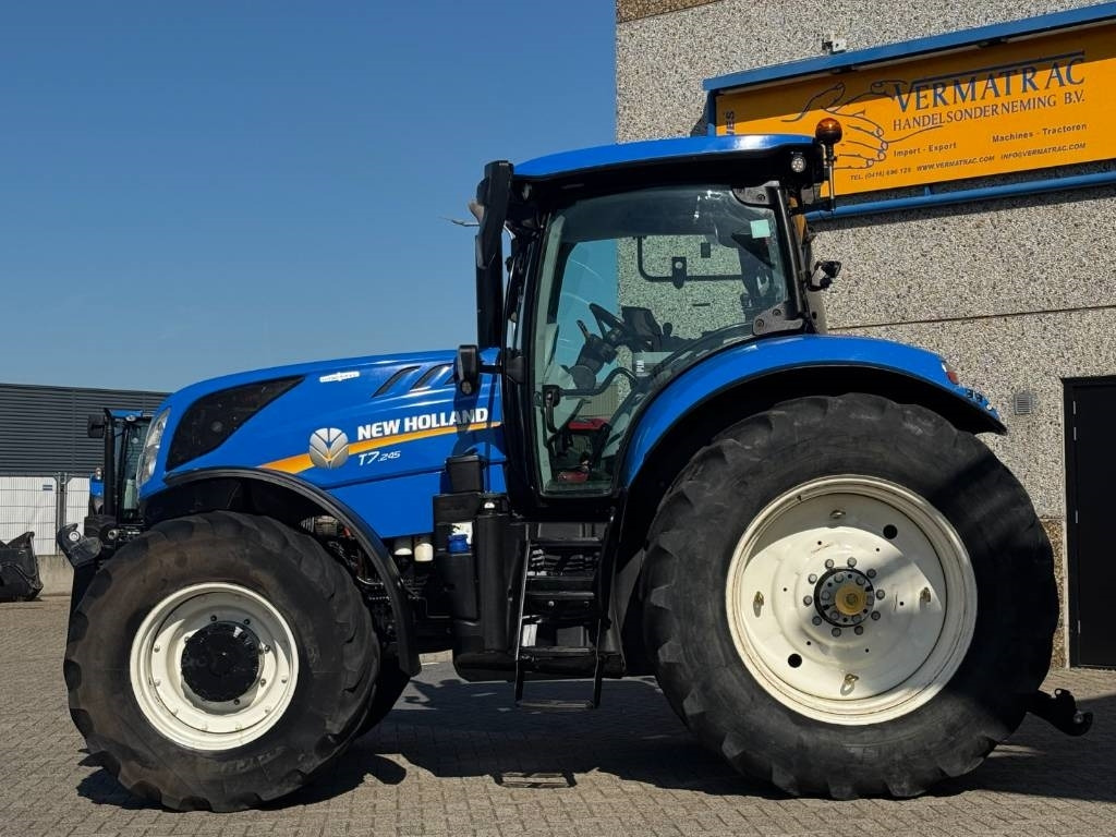 New Holland T7.245 Auto Command, GPS complete, frontlinkage  - Trator: foto 2 New Holland T7.245 Auto Command, GPS complete, frontlinkage  - Trator: foto 2