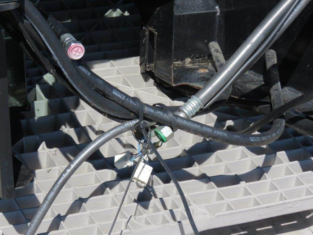 New Holland TK - Cabine de Máquina de construção: foto 5 New Holland TK - Cabine de Máquina de construção: foto 5