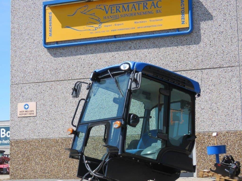 New Holland TK - Cabine de Máquina agrícola: foto 1 New Holland TK - Cabine de Máquina agrícola: foto 1