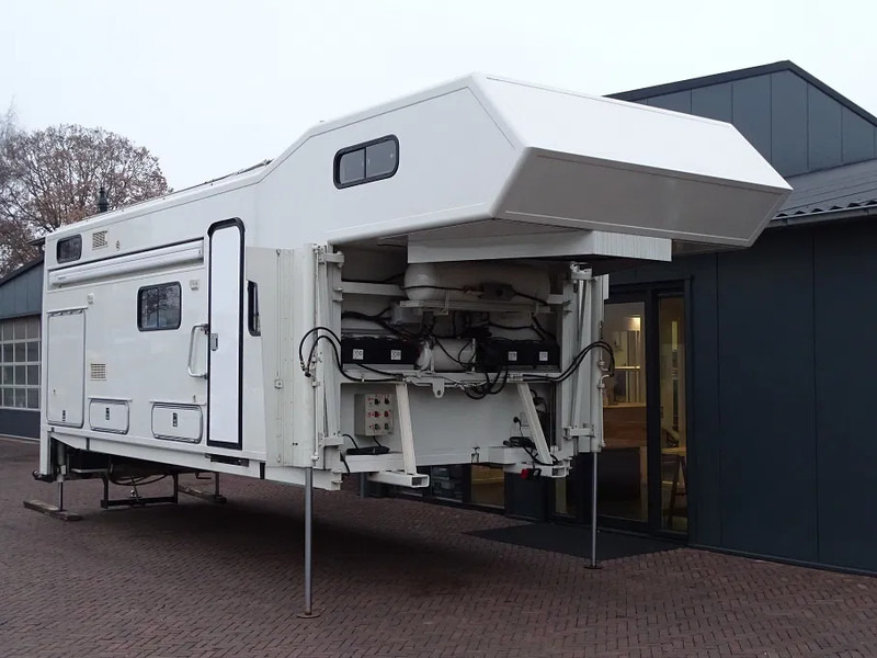 Iveco Eurocargo 12.250 AUT LEER CAM CAMPERUNIT TKM 31000 - Caminhão reboque: foto 5 Iveco Eurocargo 12.250 AUT LEER CAM CAMPERUNIT TKM 31000 - Caminhão reboque: foto 5