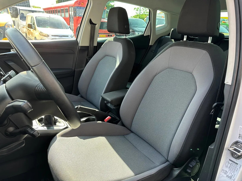 Hatchback SEAT Arona 1.0 TSI Style Business Intense Carplay Dealeronderhouden Cruise Clima Navi Camera: foto 20