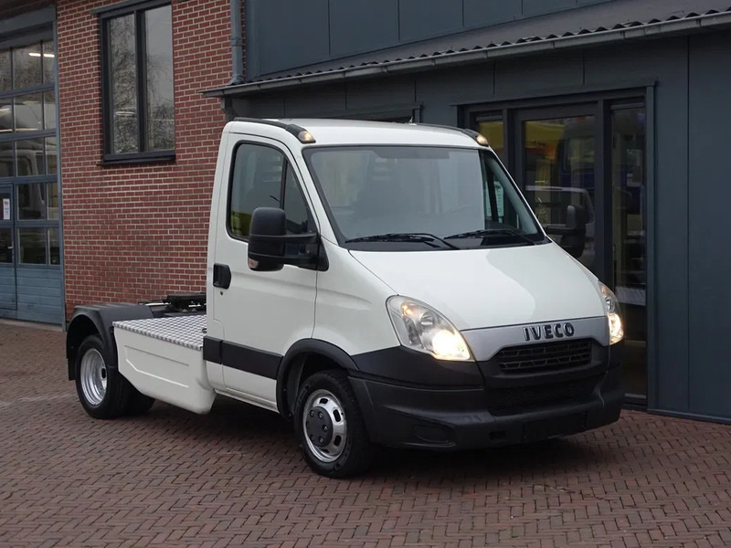 Iveco Daily 35.210 PK BE TREKKER 10.4t AIRCO CC - Tractor: foto 1 Iveco Daily 35.210 PK BE TREKKER 10.4t AIRCO CC - Tractor: foto 1