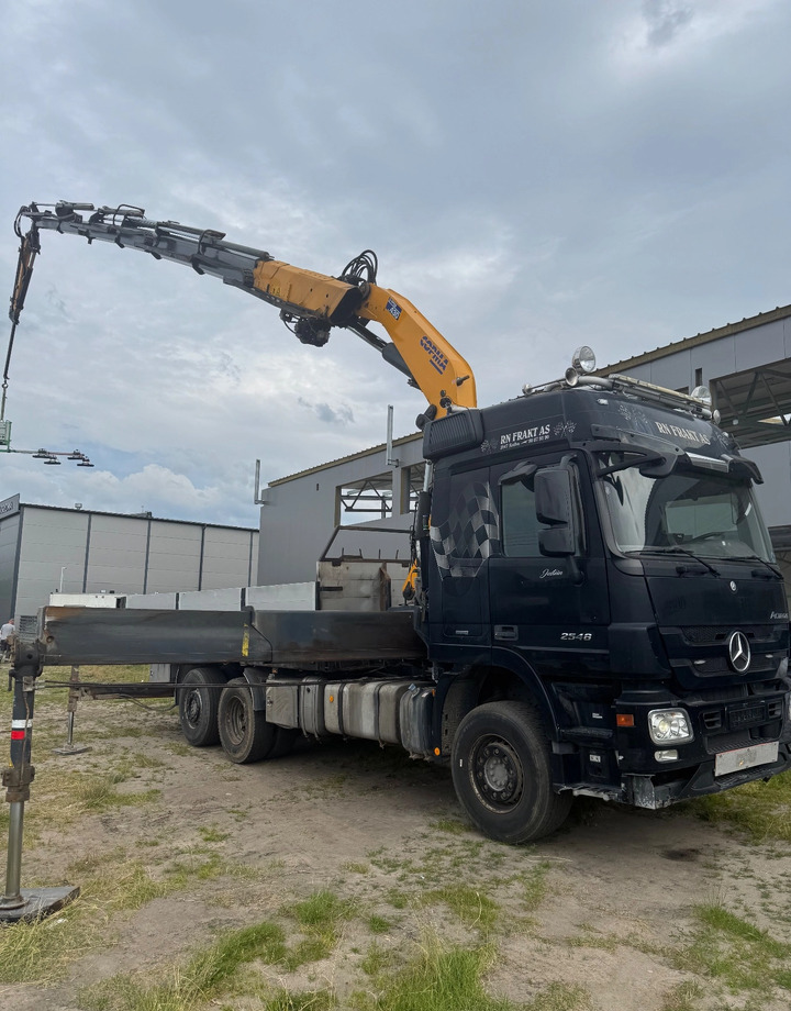 MERCEDES-BENZ ACTROS 2648 HDS 44TON /M 28 METRÓW R/C - Caminhão grua: foto 5 MERCEDES-BENZ ACTROS 2648 HDS 44TON /M 28 METRÓW R/C - Caminhão grua: foto 5