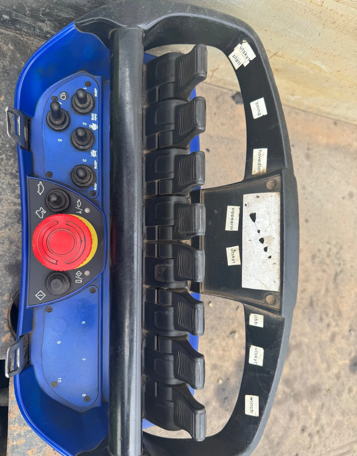 MERCEDES-BENZ ACTROS 2648 HDS 44TON /M 28 METRÓW R/C - Caminhão grua: foto 2 MERCEDES-BENZ ACTROS 2648 HDS 44TON /M 28 METRÓW R/C - Caminhão grua: foto 2