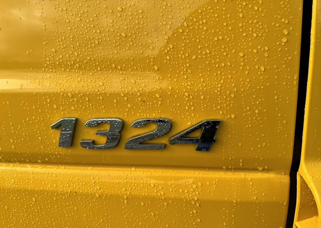 MERCEDES-BENZ ATEGO 1324 Sprowadzony - Caminhão isotérmico: foto 4 MERCEDES-BENZ ATEGO 1324 Sprowadzony - Caminhão isotérmico: foto 4