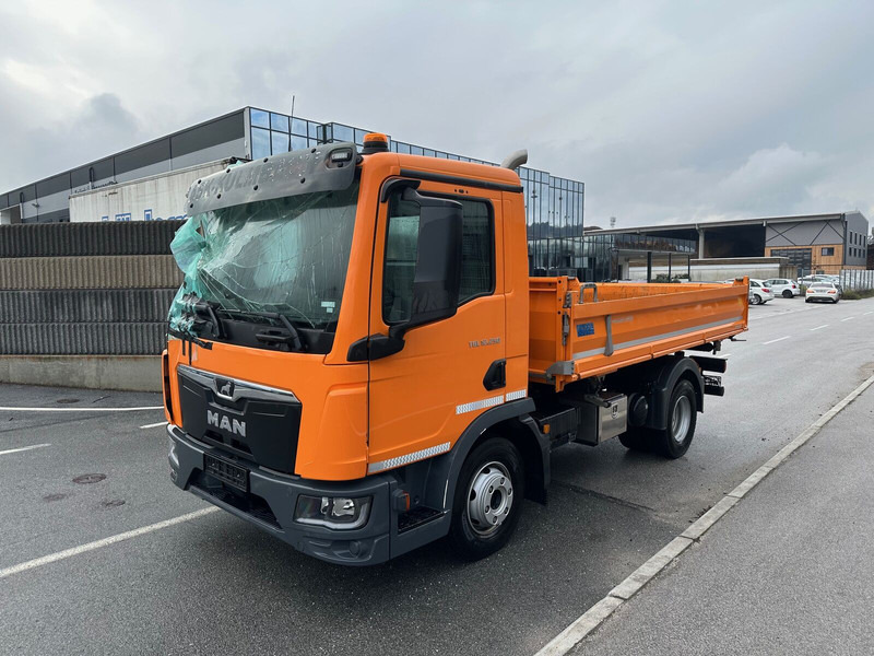 MAN TGL 12.250 4X2 BB CH Kiper - Caminhão basculante: foto 2 MAN TGL 12.250 4X2 BB CH Kiper - Caminhão basculante: foto 2