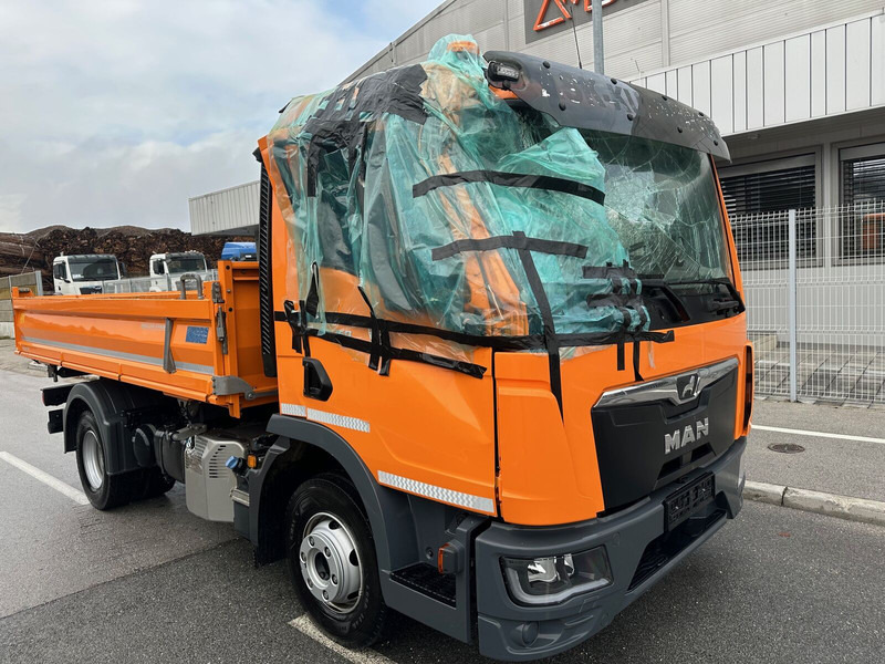 MAN TGL 12.250 4X2 BB CH Kiper - Caminhão basculante: foto 3 MAN TGL 12.250 4X2 BB CH Kiper - Caminhão basculante: foto 3