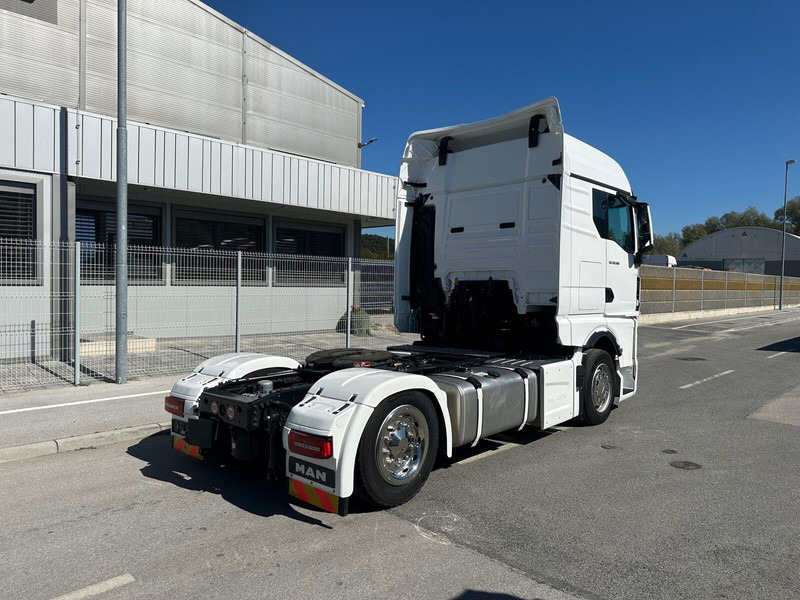 MAN TGX 18.520 LLS-U - Tractor: foto 4 MAN TGX 18.520 LLS-U - Tractor: foto 4