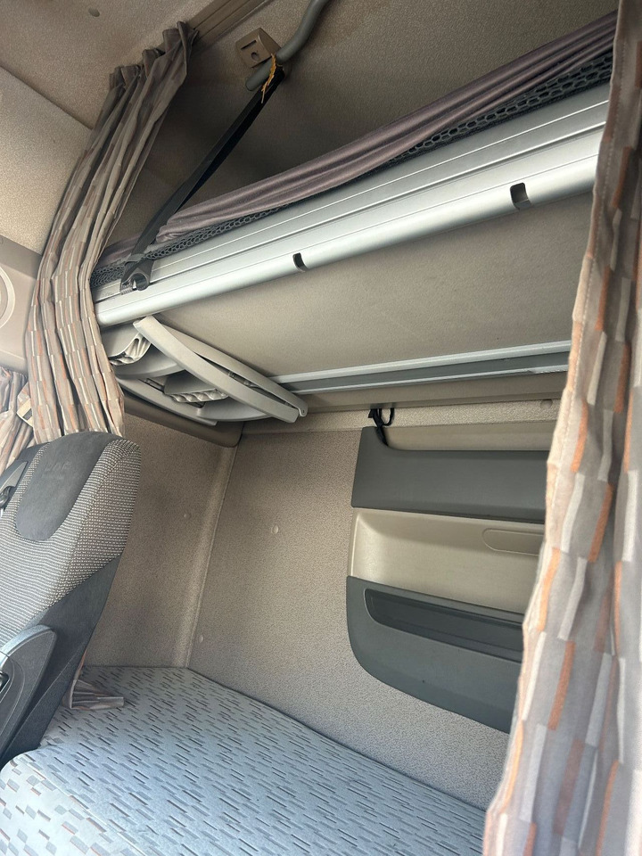 Tractor DAF XF 460 XF460 Super Space Cab: foto 8 Tractor DAF XF 460 XF460 Super Space Cab: foto 8