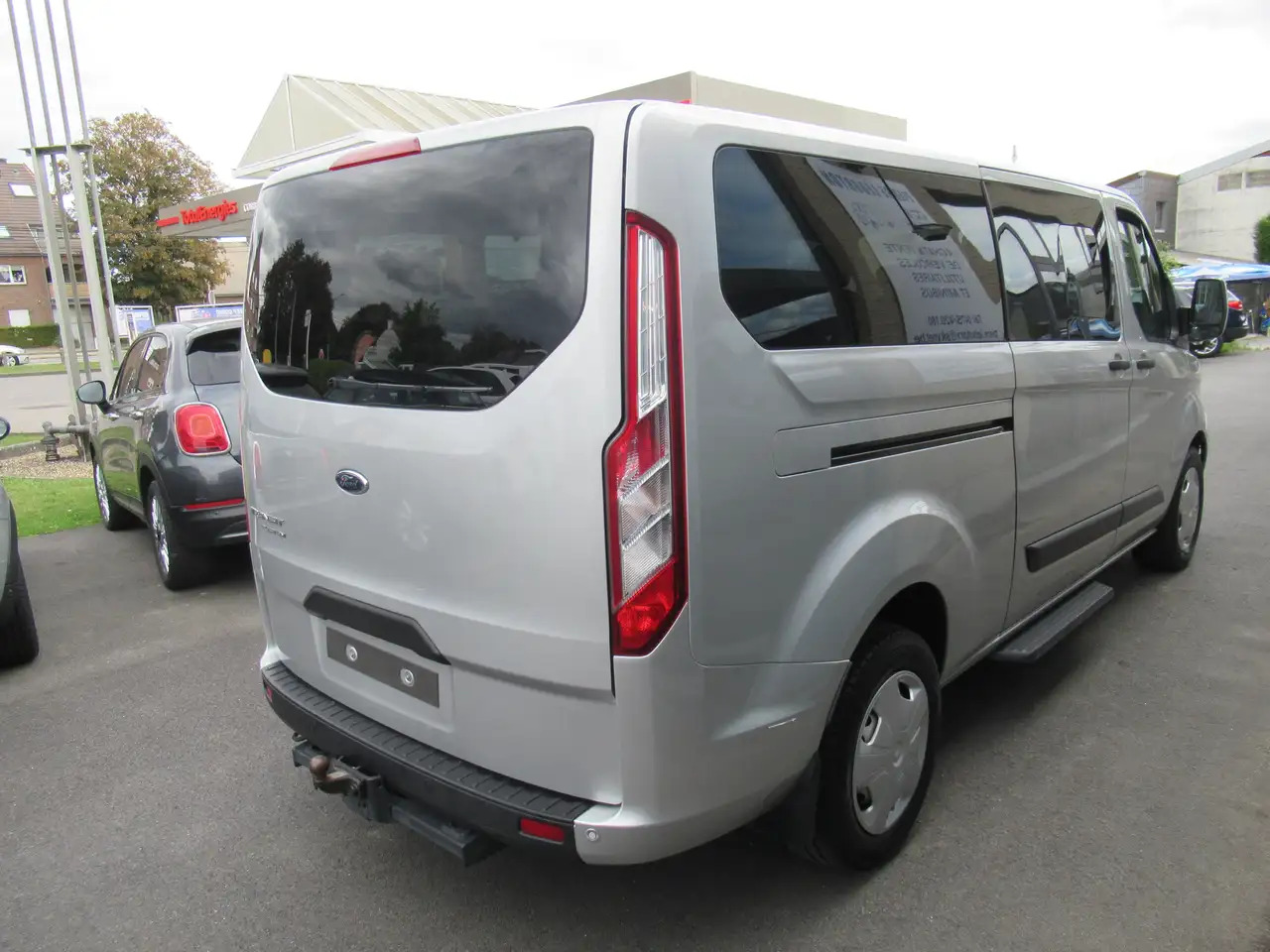 Ford Transit Custom 2.0 TDCi L2H1 Ambiente 23900€+TVA/BTW - Furgão de passageiros: foto 2 Ford Transit Custom 2.0 TDCi L2H1 Ambiente 23900€+TVA/BTW - Furgão de passageiros: foto 2
