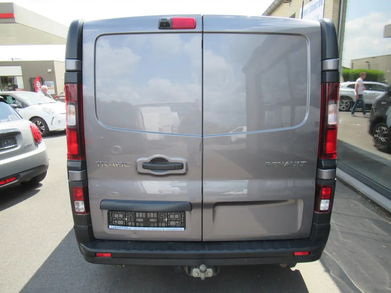 Renault Trafic L2 DBLE CAB NAVI CLIM 14000€+TVA/BTW - Furgão, Carrinha cabine dupla: foto 4 Renault Trafic L2 DBLE CAB NAVI CLIM 14000€+TVA/BTW - Furgão, Carrinha cabine dupla: foto 4