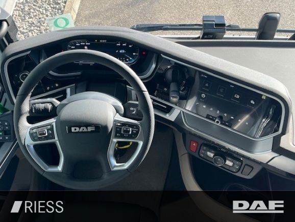Tractor DAF XG 530 FT Alcoa Leder Vollluft Standklima: foto 10 Tractor DAF XG 530 FT Alcoa Leder Vollluft Standklima: foto 10