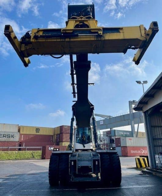 Hyster RS46-41XD/67S - Reachstacker porta contentores: foto 4 Hyster RS46-41XD/67S - Reachstacker porta contentores: foto 4