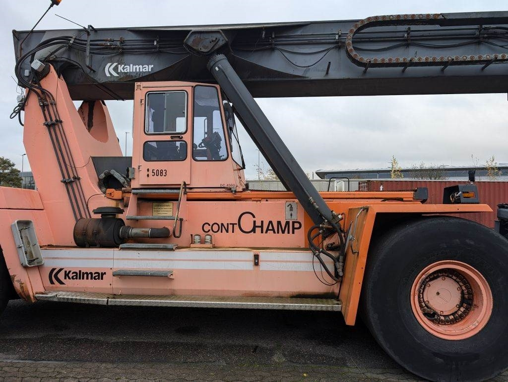 Kalmar DC4560RC4 - Reachstacker porta contentores: foto 5 Kalmar DC4560RC4 - Reachstacker porta contentores: foto 5