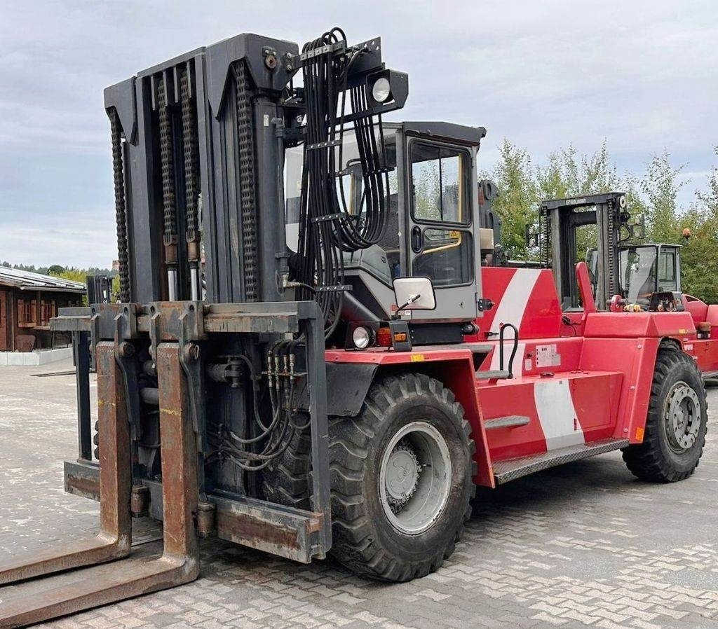 Kalmar DCD250-12LB - Empilhadeira a diesel: foto 1 Kalmar DCD250-12LB - Empilhadeira a diesel: foto 1