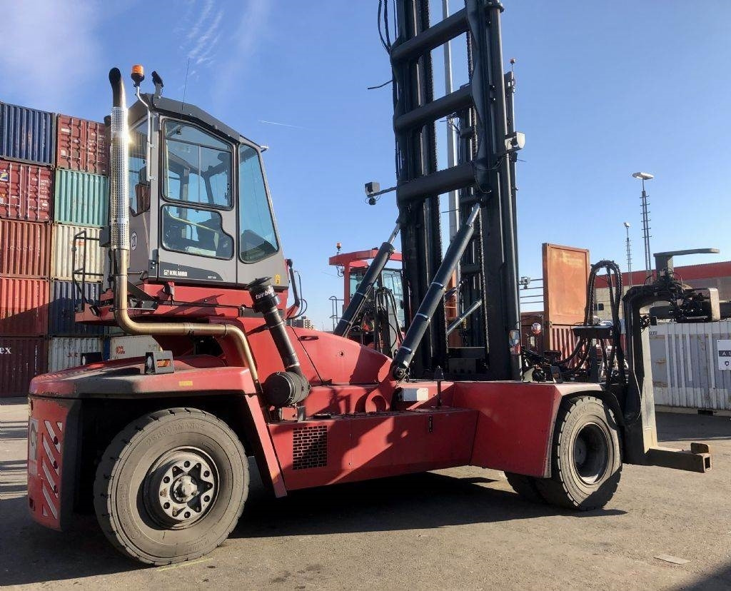 Kalmar DCF100-45E7 - Manipulador de contentor: foto 4 Kalmar DCF100-45E7 - Manipulador de contentor: foto 4