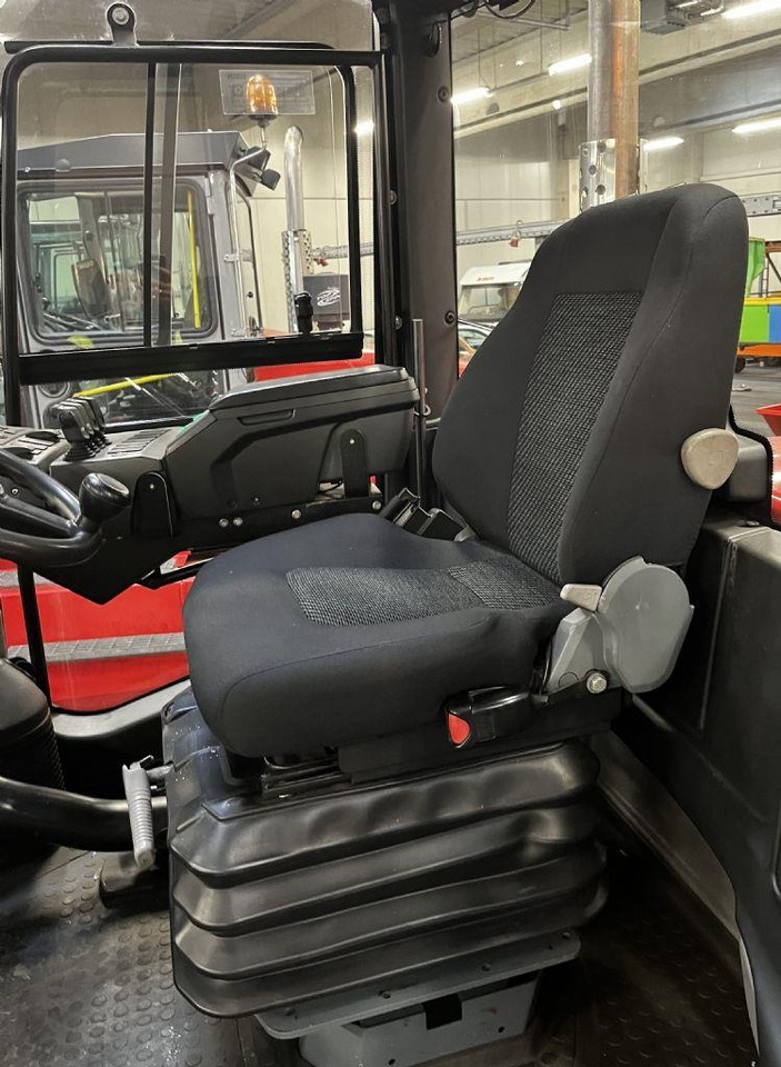 Kalmar DCG120-12  - Empilhadeira a diesel: foto 5 Kalmar DCG120-12  - Empilhadeira a diesel: foto 5