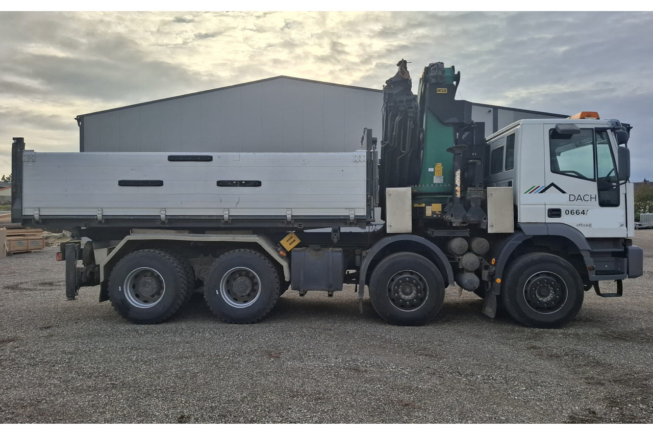 IVECO 480 EUROTRAKKER 8x4/TÜV/Palfinger PK 44002 G/MEILLER - Caminhão basculante, Caminhão grua: foto 2 IVECO 480 EUROTRAKKER 8x4/TÜV/Palfinger PK 44002 G/MEILLER - Caminhão basculante, Caminhão grua: foto 2
