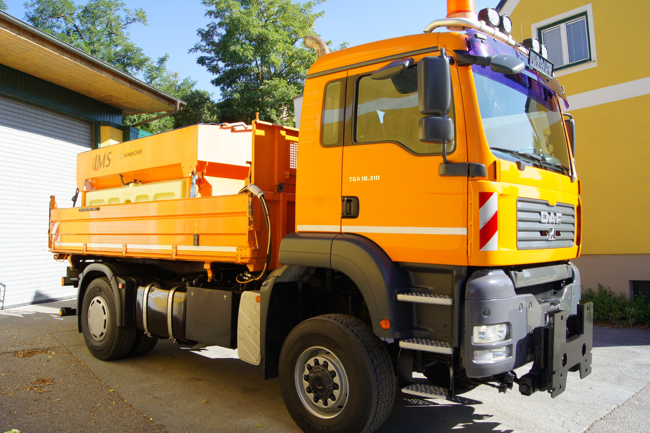 MAN TGA 18.310 BL 4x4/MEILLER/Salzstreuer/Winterdienst - Veículo limpa-neves: foto 5 MAN TGA 18.310 BL 4x4/MEILLER/Salzstreuer/Winterdienst - Veículo limpa-neves: foto 5