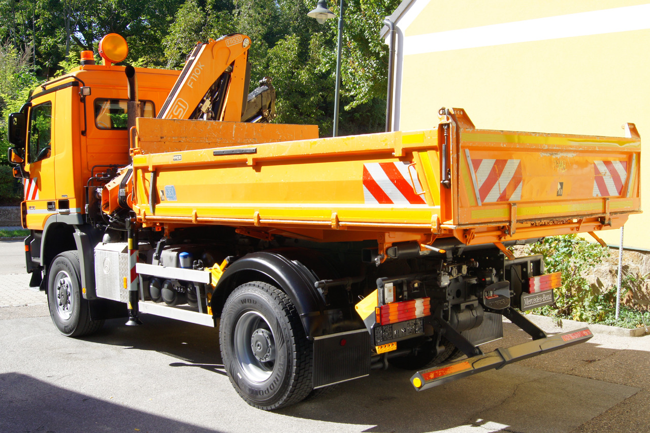 MERCEDES-BENZ ACTROS 1836 /4x4/TÜV/FASSI 110/MEILLER/Winterdienst/Wechselsystem - Caminhão basculante, Caminhão grua: foto 3 MERCEDES-BENZ ACTROS 1836 /4x4/TÜV/FASSI 110/MEILLER/Winterdienst/Wechselsystem - Caminhão basculante, Caminhão grua: foto 3
