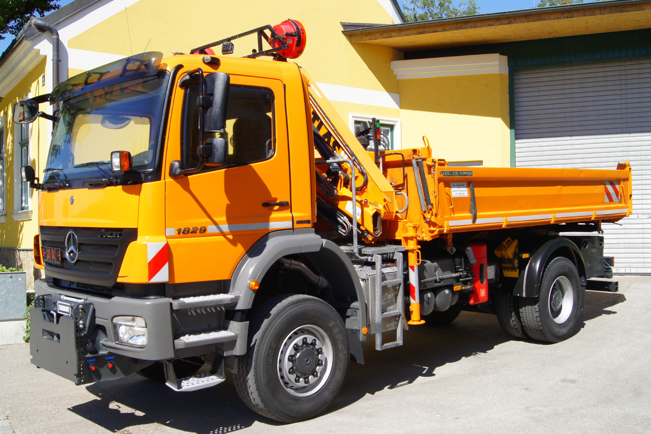 MERCEDES-BENZ AXOR 1829 4x4/EURO 5/ATLAS 65.2/MEILLER/Winterdienst - Caminhão basculante, Caminhão grua: foto 2 MERCEDES-BENZ AXOR 1829 4x4/EURO 5/ATLAS 65.2/MEILLER/Winterdienst - Caminhão basculante, Caminhão grua: foto 2