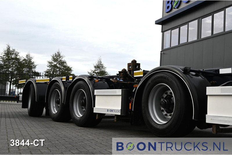 D-Tec CT-53-04D COMBITRAILER | 2x20-30-40-45ft HC * 3x LIFT AXLE * 2x STEERING * NL TRAILER * LZV * APK 03-2026 - Semireboque transportador de contêineres/ Caixa móvel: foto 3 D-Tec CT-53-04D COMBITRAILER | 2x20-30-40-45ft HC * 3x LIFT AXLE * 2x STEERING * NL TRAILER * LZV * APK 03-2026 - Semireboque transportador de contêineres/ Caixa móvel: foto 3