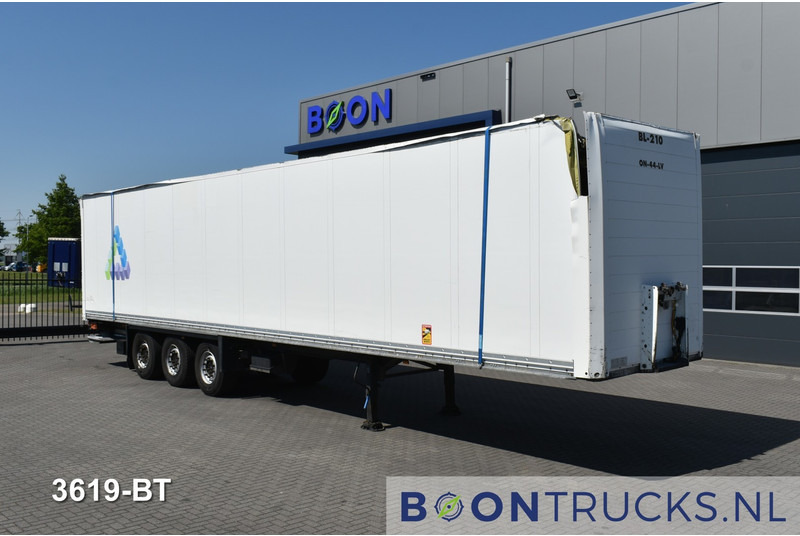 Schmitz Cargobull SCB*S3B | DAMAGED / SCHADE * TAIL LIFT (WORKING) * DISC BRAKES - Semireboque furgão: foto 4 Schmitz Cargobull SCB*S3B | DAMAGED / SCHADE * TAIL LIFT (WORKING) * DISC BRAKES - Semireboque furgão: foto 4