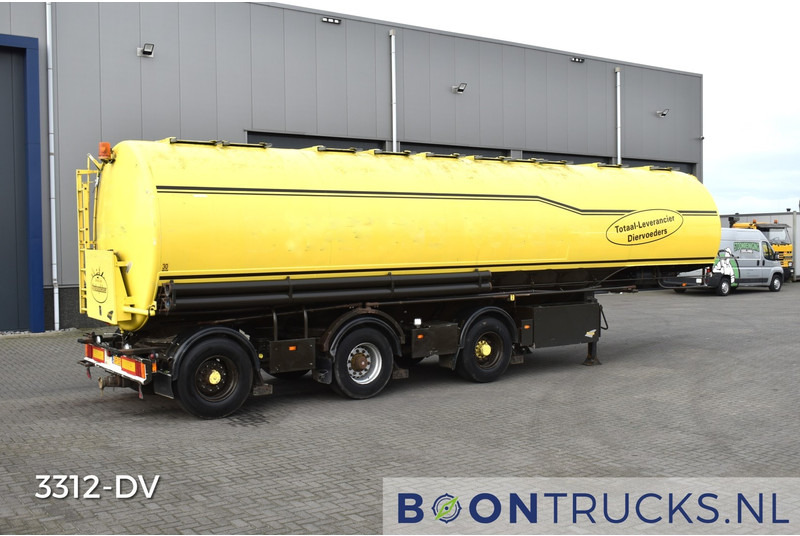 WELGRO 97 WSL 43 32 SILO | 53 M3 * 10 COMP * 2x STEERING * LIFT AXLE * NL TRAILER * APK 04-2025 - Semirreboque tanque: foto 1 WELGRO 97 WSL 43 32 SILO | 53 M3 * 10 COMP * 2x STEERING * LIFT AXLE * NL TRAILER * APK 04-2025 - Semirreboque tanque: foto 1