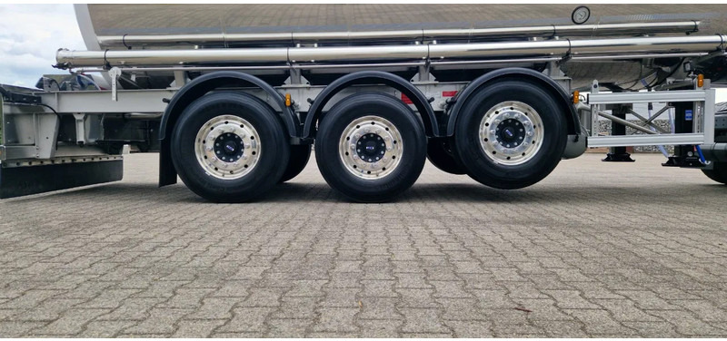 Magyar 32000 liter levensmiddelen tankoplegger NEW/NIEUW/NEU - Semirreboque tanque: foto 5 Magyar 32000 liter levensmiddelen tankoplegger NEW/NIEUW/NEU - Semirreboque tanque: foto 5