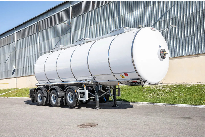 Magyar NIEUWE 38.000 liter intra tanktrailer. UIT VOORRAAD LEVERBAAR. - Semirreboque tanque: foto 3 Magyar NIEUWE 38.000 liter intra tanktrailer. UIT VOORRAAD LEVERBAAR. - Semirreboque tanque: foto 3