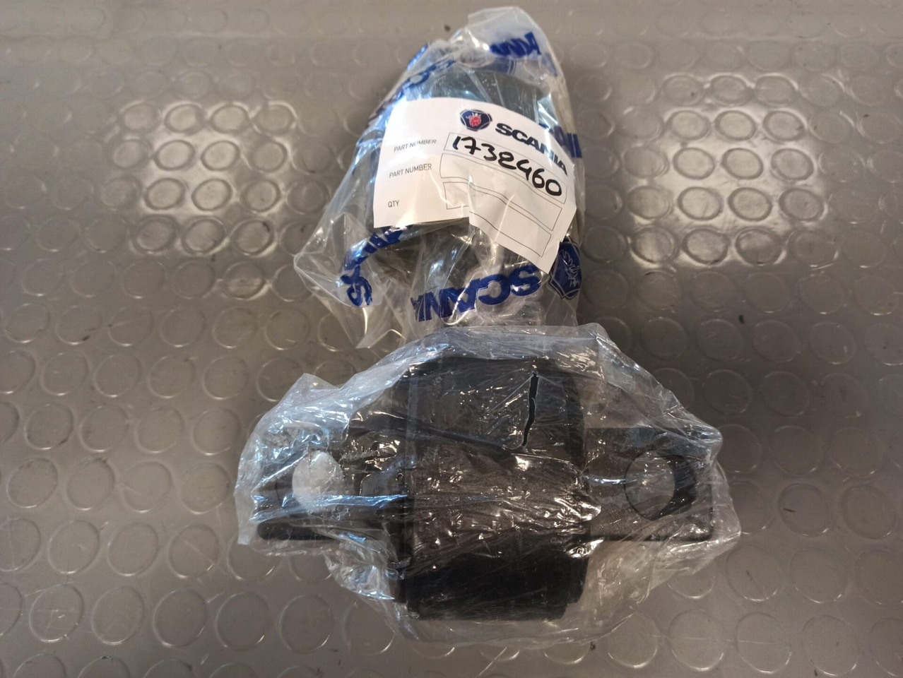 NEW ORIGINAL SPHERICAL PLAIN BEARING - 1732460 - Eixo e peças de Caminhão: foto 1 NEW ORIGINAL SPHERICAL PLAIN BEARING - 1732460 - Eixo e peças de Caminhão: foto 1