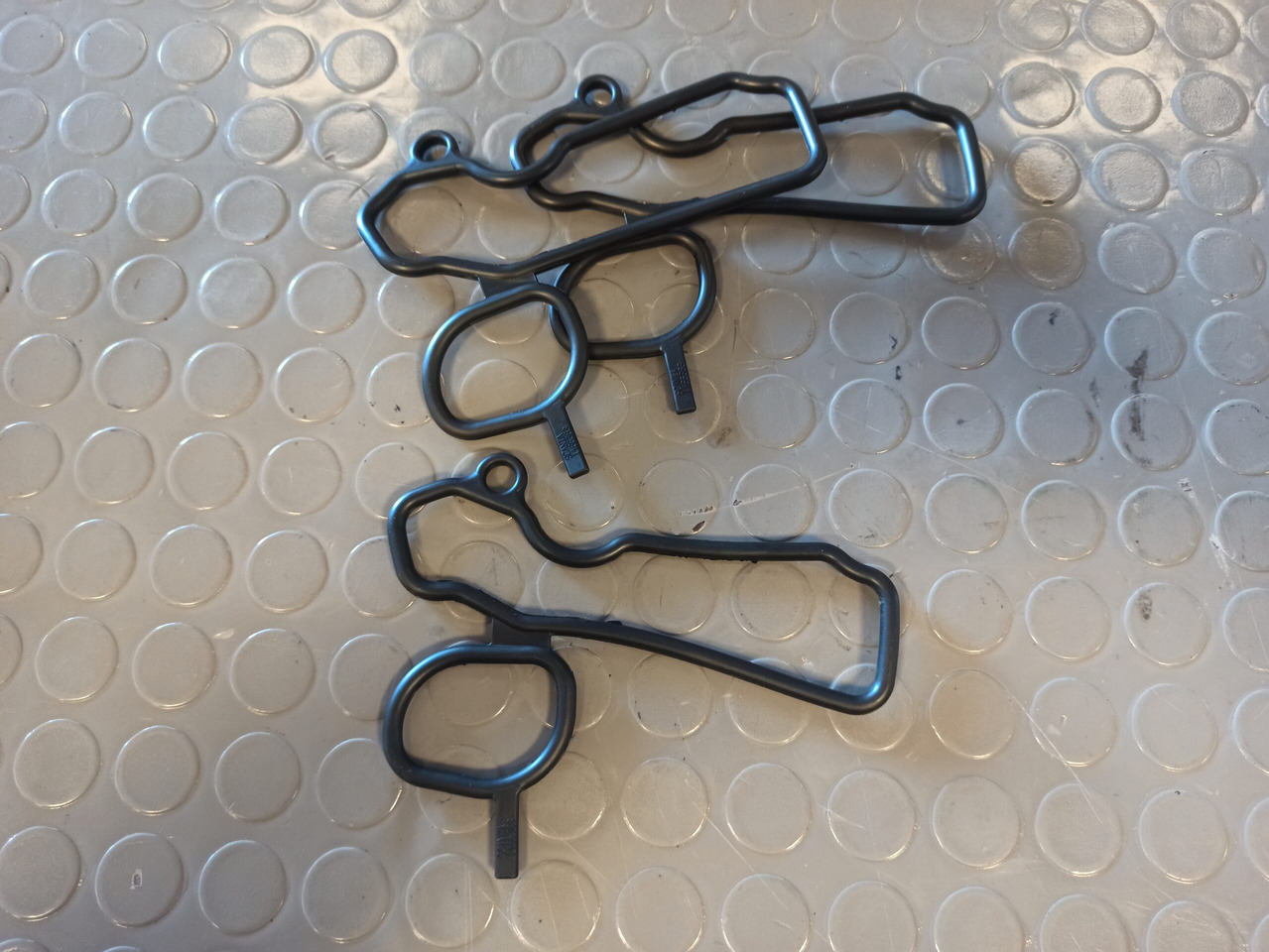 SCANIA GASKET 1466383 - Junta de motor de Caminhão: foto 1 SCANIA GASKET 1466383 - Junta de motor de Caminhão: foto 1