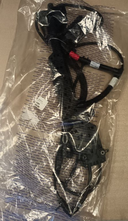 VOLVO CABLE HARNESS - 20463916 - Cables/ Wire harness de Caminhão: foto 1 VOLVO CABLE HARNESS - 20463916 - Cables/ Wire harness de Caminhão: foto 1