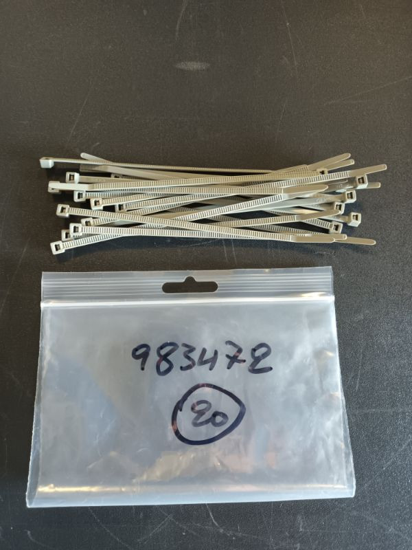 VOLVO, VOLVO PENTA CABLE TIE - 983472 - Cables/ Wire harness de Caminhão: foto 1 VOLVO, VOLVO PENTA CABLE TIE - 983472 - Cables/ Wire harness de Caminhão: foto 1