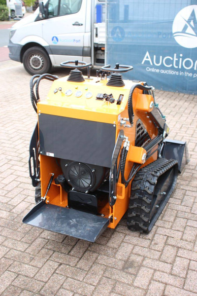 ARTEER QB-480 - Carregadeira de esteiras: foto 5 ARTEER QB-480 - Carregadeira de esteiras: foto 5