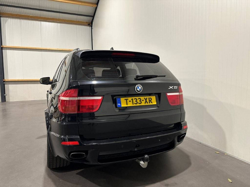 BMW X5 - SUV: foto 4 BMW X5 - SUV: foto 4
