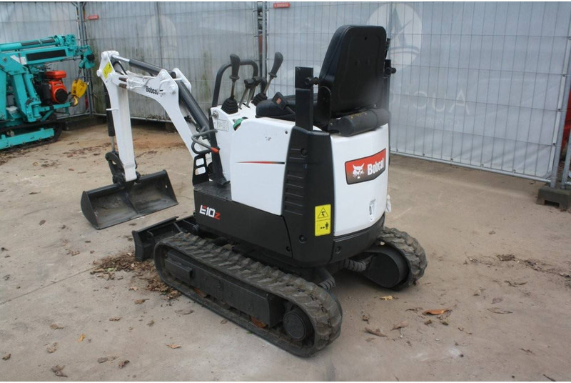 Bobcat E08 - Mini escavadeira: foto 3 Bobcat E08 - Mini escavadeira: foto 3