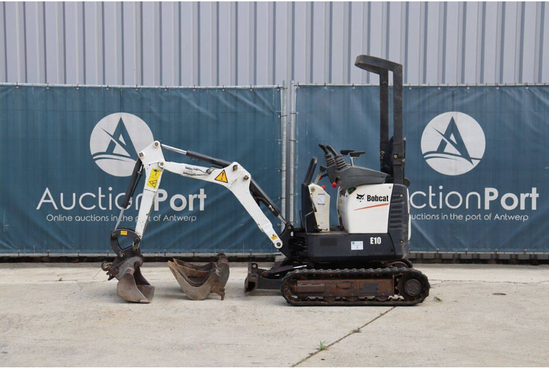 Bobcat E10 - Mini escavadeira: foto 2 Bobcat E10 - Mini escavadeira: foto 2