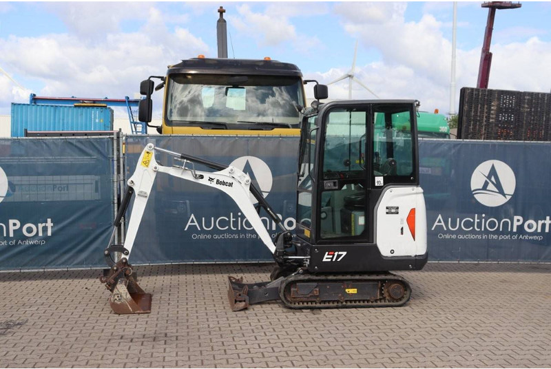 Bobcat E17 - Mini escavadeira: foto 1 Bobcat E17 - Mini escavadeira: foto 1