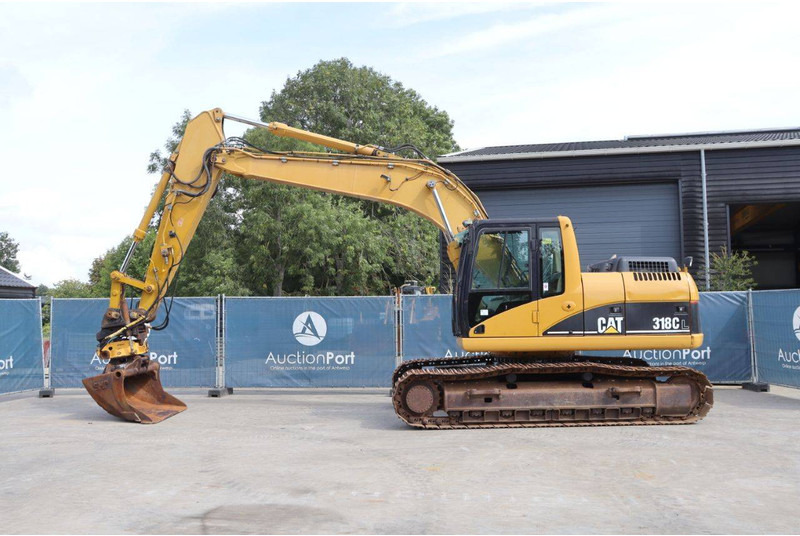 Caterpillar 318C - Escavadora de rastos: foto 2 Caterpillar 318C - Escavadora de rastos: foto 2