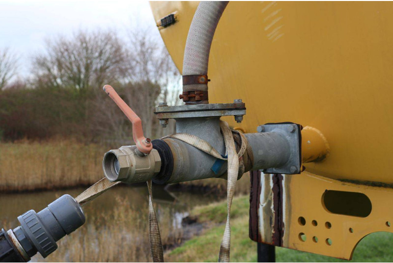 Bomba de água Custom Equipment 9000: foto 12 Bomba de água Custom Equipment 9000: foto 12