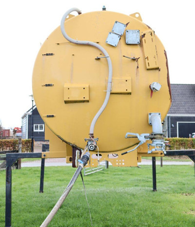 Bomba de água Custom Equipment 9000: foto 7 Bomba de água Custom Equipment 9000: foto 7