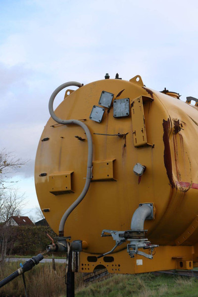 Bomba de água Custom Equipment 9000: foto 9 Bomba de água Custom Equipment 9000: foto 9