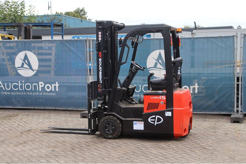 EP Equipment CPD15TVL - Empilhadeira elétrica: foto 3 EP Equipment CPD15TVL - Empilhadeira elétrica: foto 3