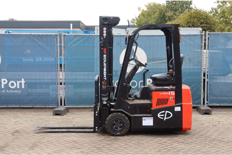 EP Equipment CPD15TVL - Empilhadeira elétrica: foto 2 EP Equipment CPD15TVL - Empilhadeira elétrica: foto 2