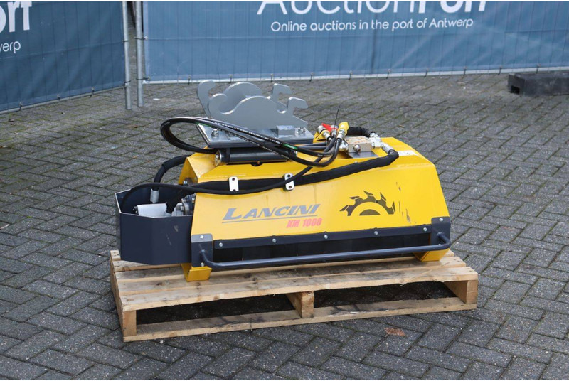 Lancia KM 1000 - Equipamento: foto 1 Lancia KM 1000 - Equipamento: foto 1