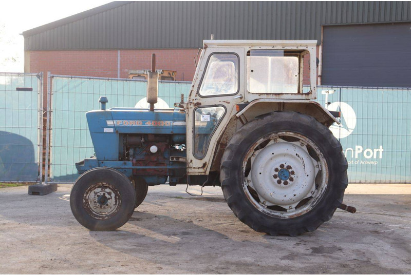 Ford 4000 - Trator: foto 2 Ford 4000 - Trator: foto 2