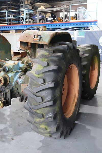 Ford County 1004 - Trator: foto 5 Ford County 1004 - Trator: foto 5