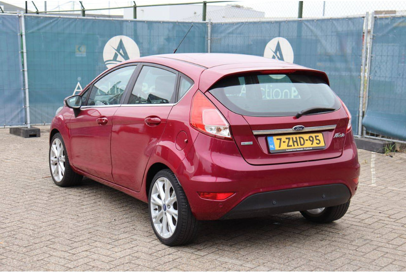 Ford Fiesta - Sedã: foto 4 Ford Fiesta - Sedã: foto 4