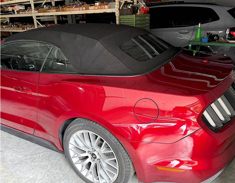 Ford Mustang GT Convertible - Sedã: foto 5 Ford Mustang GT Convertible - Sedã: foto 5